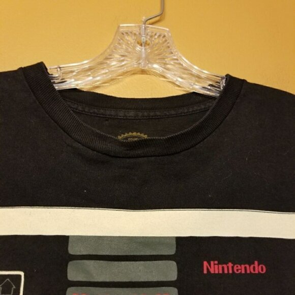 Official Nintendo | Men's Game Control Addict Tee (Size Medium) - Picture 4 of 7